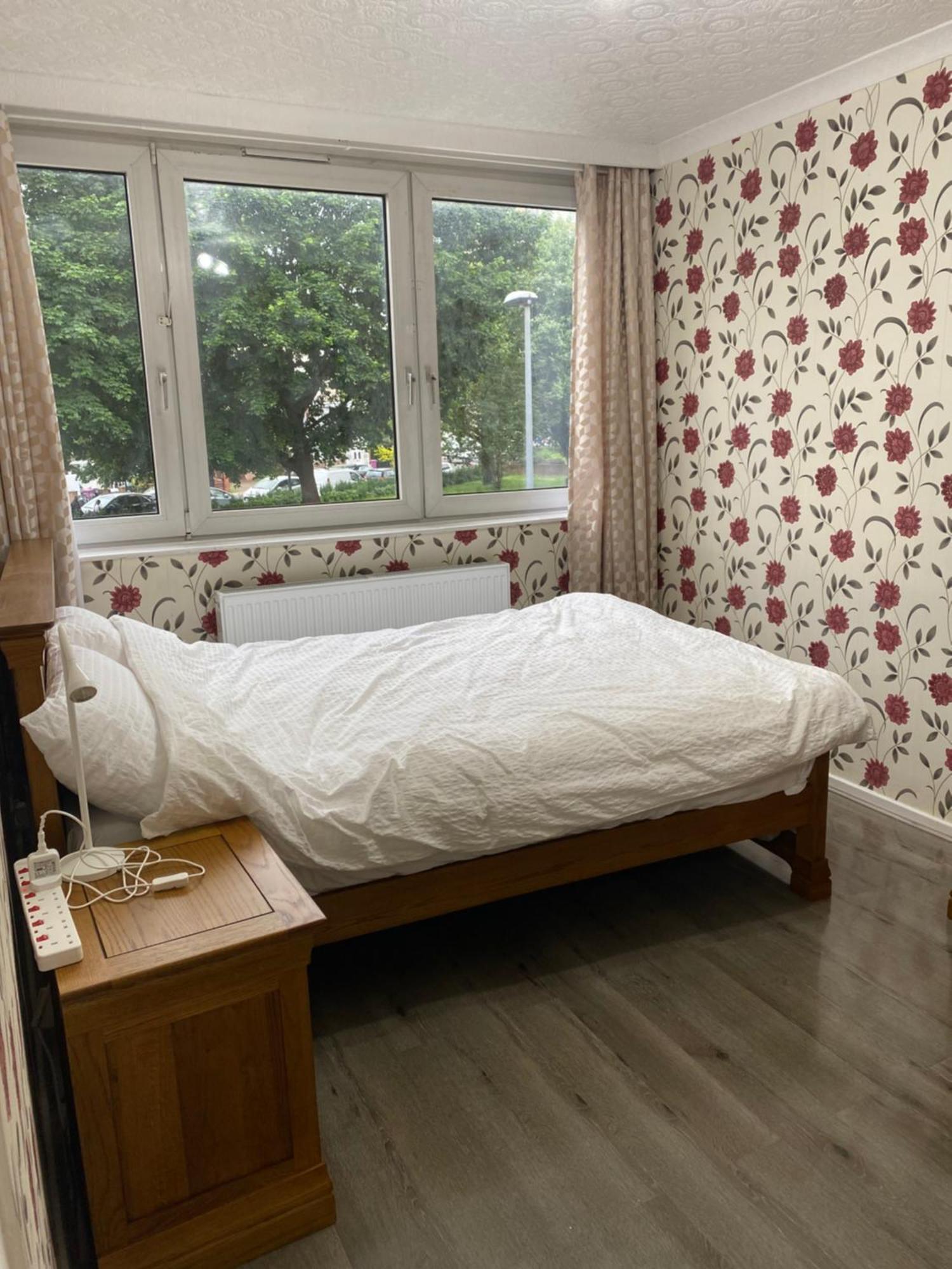 Luxury 3 Bedroom Flat With Garden Лондон Экстерьер фото